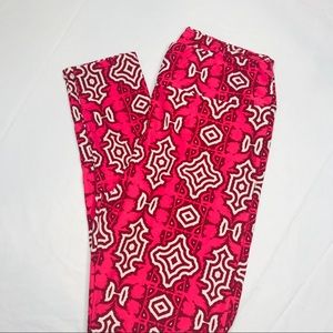 LuLaRoe Valentine Cupid leggings